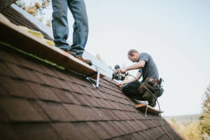 Local Roofers in Elmwood Place, OH